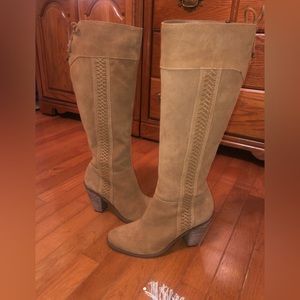 Jessica Simpson suede boots in size 9.5